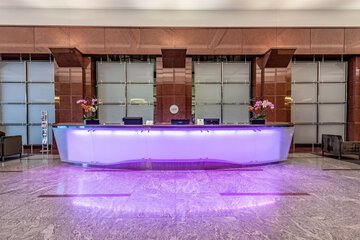 Check-in/check-out kiosk