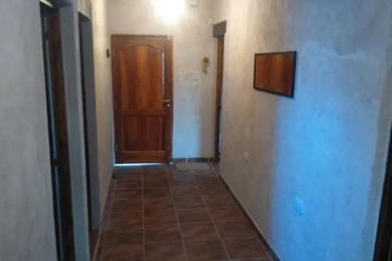 hotel_rooms
