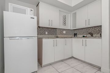 Private kitchenette