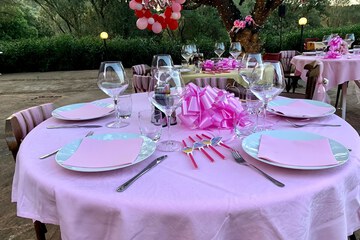 Couples dining