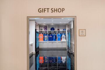 Gift shop