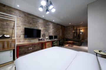 Photo 21
