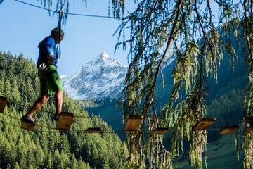Ropes course (team building)