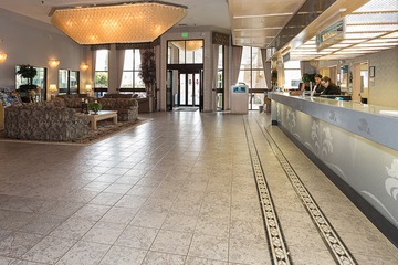 Shilo Inn Suites Hotel Portland Airport