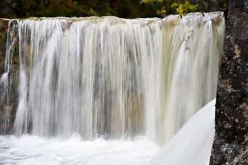 Pool waterfall