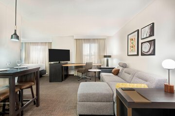 Residence Inn by Marriott Tampa Sabal Park / Brandon