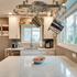 Eclectic Iowa City Cottage w / Fire Pit!