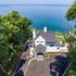 Coastal Retreat: Waterfront Deck, Awesome Views