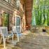 Pet-friendly Lavonia Cabin Walk to Lake Hartwell!