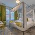 Opulence in Olive with Free Parking plus EV Plug 2 BR 2 baths Suite, 5 beds and Sleeps 8