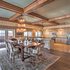 Main Street Strugis Apt w / High-end Features