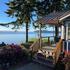 Puget Sound Chic Romantic Cottage with Private Beach Access & Gated Entry