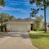 Charming Leesburg Getaway w / Screened Porch!