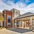 Howard Johnson Hotel & Suites by Wyndham Oacoma