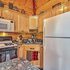 Furnished Deck: Romantic Strawberry / pine Studio!