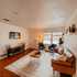 The Burrow-Cozy 3 BDRM HM - Free Parking