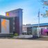 La Quinta Inn & Suites by Wyndham Clifton / Rutherford