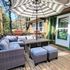 The Wooden Nest by Avantstay Deck Big Yard w / Hammocks & Fire Pit