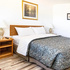 Riverwood Inn Hotel Deluxe King Suite