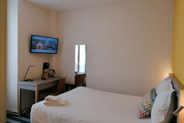 Room 43 of 88