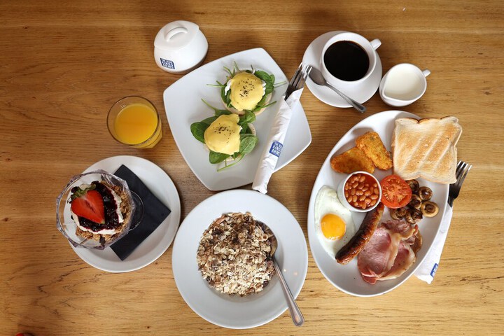 Breakfast meal