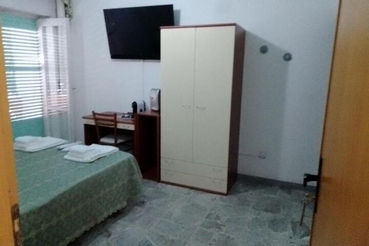 Room 20 of 67