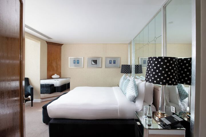 Room 43 of 441