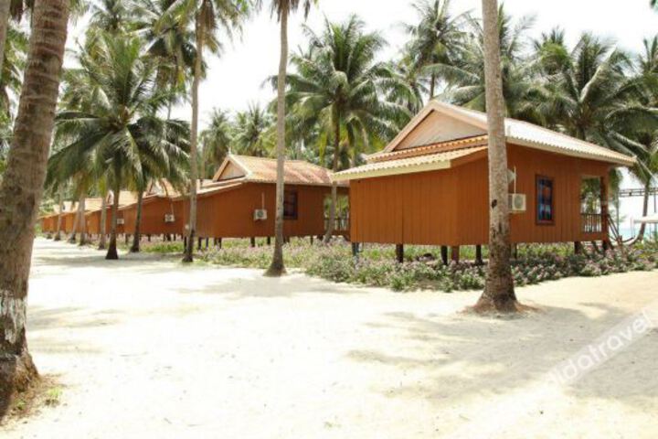 Hotel 2 of 6