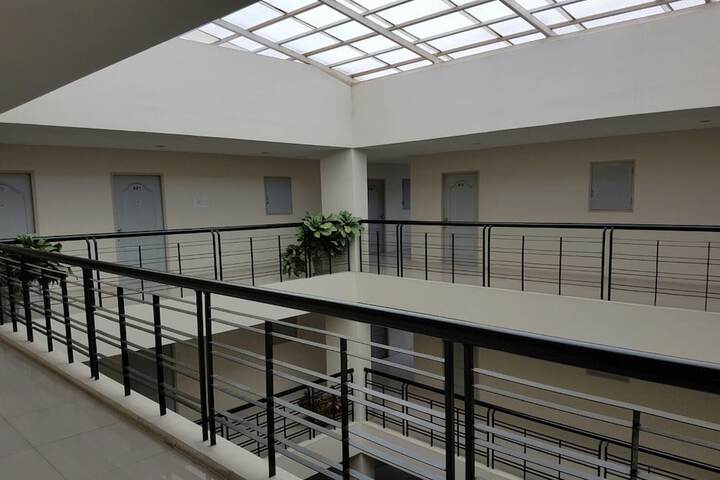 Ballroom/Hall 17 of 20
