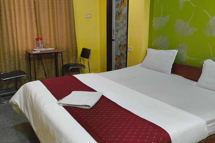 Room 8 of 50