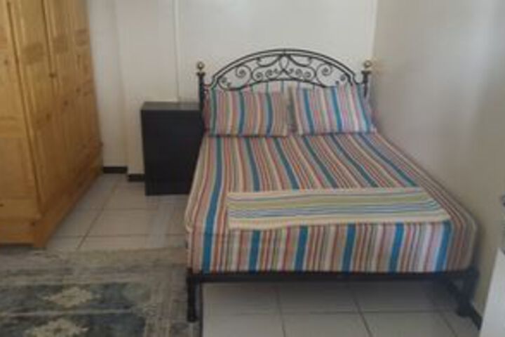 Granada Flat