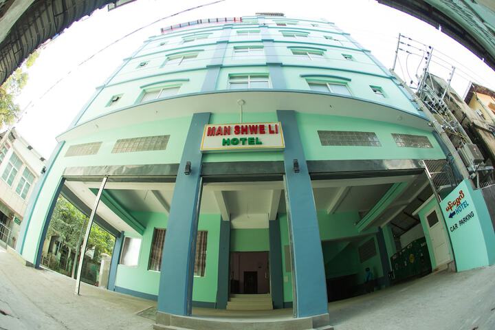 Hotel 34 of 40