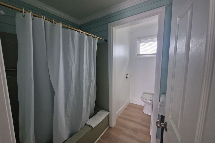 Room 17 of 20