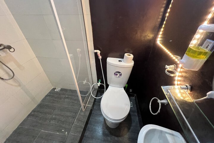 Room 34 of 50