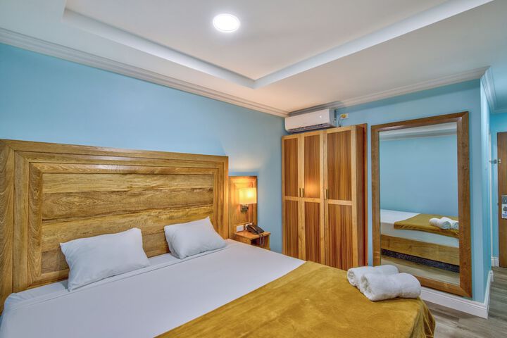 Room 19 of 54