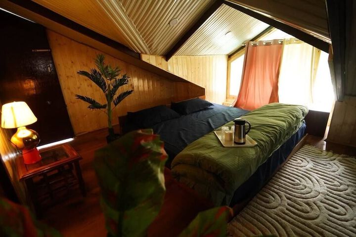 Room 19 of 35