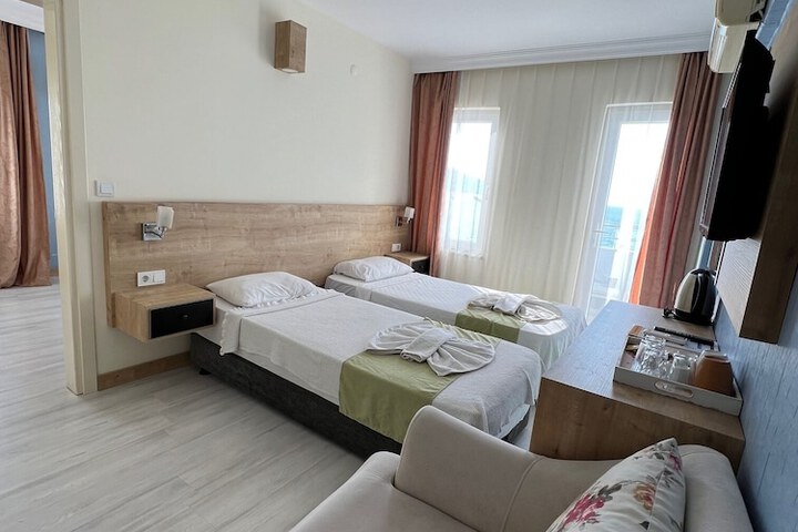 Room 20 of 64