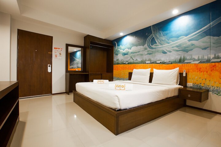 Room amenity