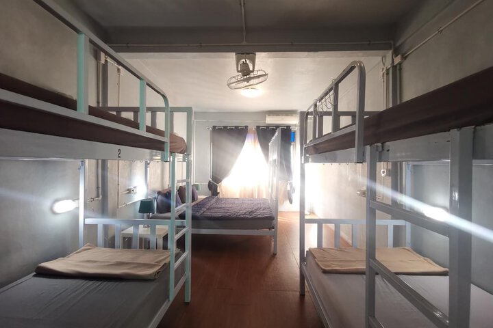 Room 13 of 49