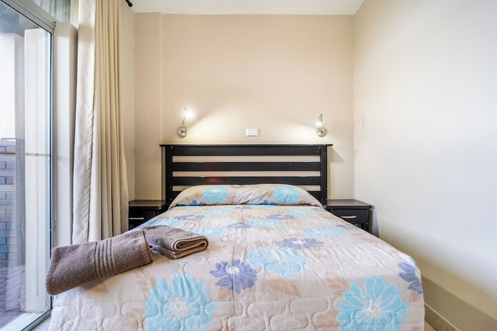 Room 32 of 223