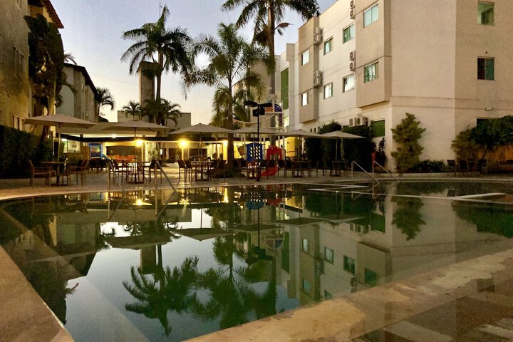 Hotel with Pool