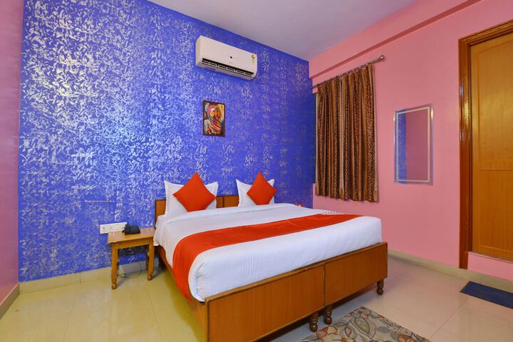 Room 7 of 24