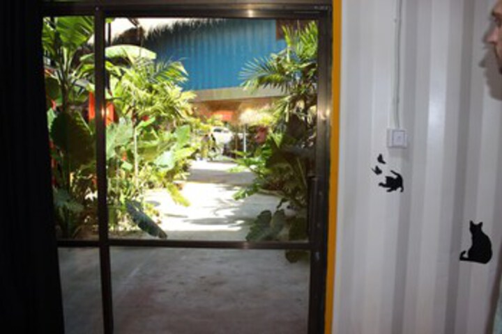 Room 49 of 74