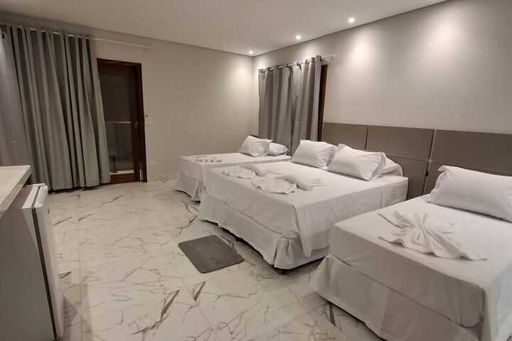 Room 8 of 36
