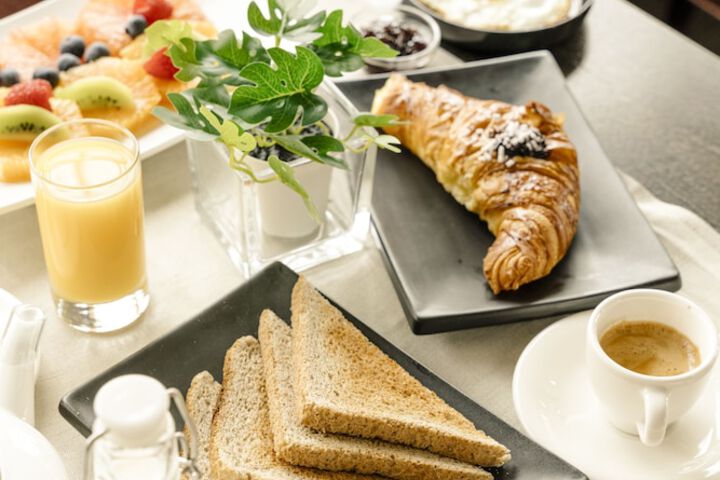 Breakfast meal