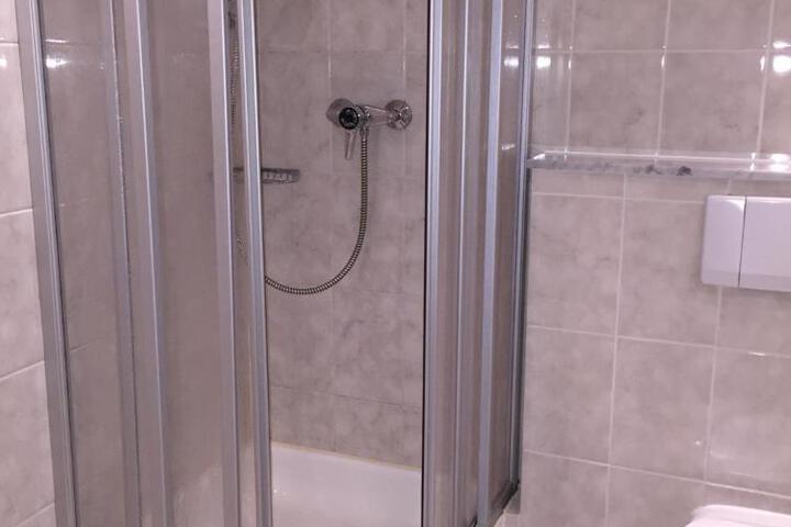 General 43 of 48