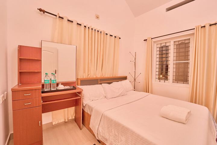Room 20 of 74