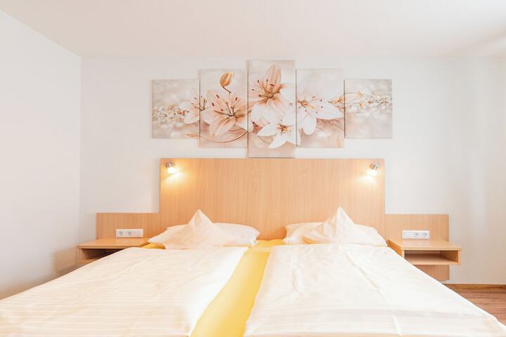 Room 20 of 63