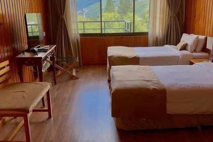 Room 9 of 44