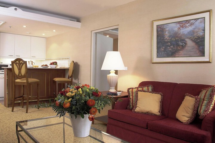 Room 14 of 36